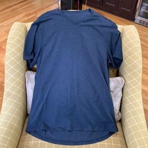 lululemon athletica 5 Year Basic V